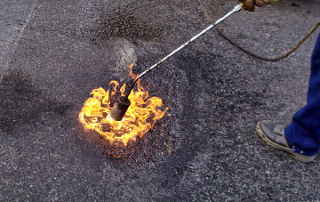 Bowhousebog Or Liquo flat roofing repairs