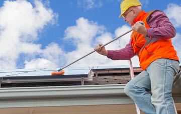 Bowhousebog Or Liquo soft wash roof cleaning